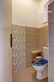 Na predaj: 2,5 izbový rodinný dom s , obec Šamorín-Šámot