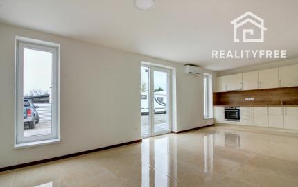 Na prenájom 3 izbový byt Šamorín- Čilistov s parkovacím státím