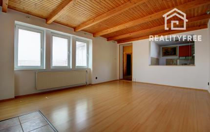 Na predaj: 4i RD -INVESTIČNÁ PRÍLEŽITOSŤ - obec Hamuliakovo