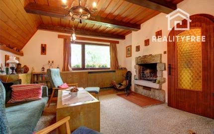 Na predaj chata s vlastným jazerom na 1208 m² pozemku v Trstenej na Ostrove