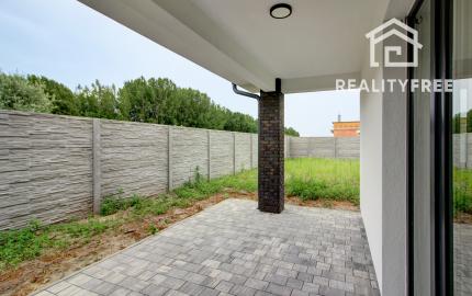 Na prenájom 4 izbový rodinný dom v Hornom Bare