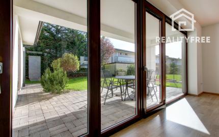 Na predaj: 5  izbový rodinný dom – Bratislava - Podunajské Biskupice