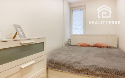 REZERVOVANÉ - 1,5-i byt - kompletná rekonštrukcia BA Ružinov-Haburská ul.