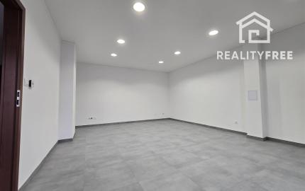 Prenájom nebytového priestoru/kancelárie 30m2 Rovinka