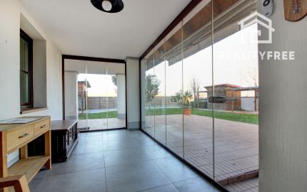 Vidiecka romantická vila na 840 m², 25 min. od Petržalky