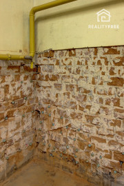 Na predaj: Komerčná budova, Báč