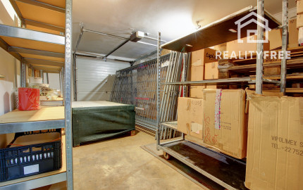 Na predaj: Komerčná budova, Báč