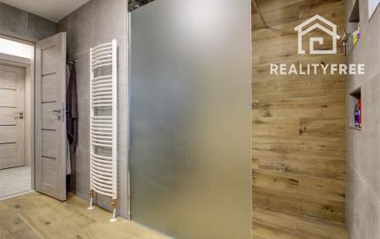 Priestranný 5-izbový RD s na 802 m² pozemku v pokojnej obci Macov