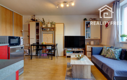 REZERVOVANÝ - Na predaj: 1,5 -izbový byt v Bratislave – Rača, ul. Pri Šajbách