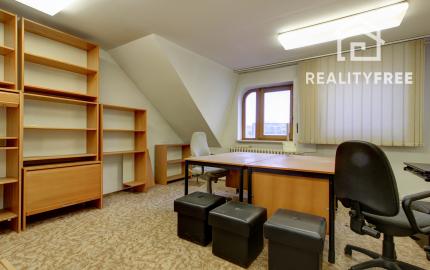 Na prenájom predajňa a kancelárske priestory v Šamoríne