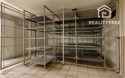 Na prenájom predajňa a kancelárske priestory v Šamoríne