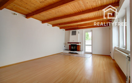 Na predaj: 4i RD -INVESTIČNÁ PRÍLEŽITOSŤ - obec Hamuliakovo