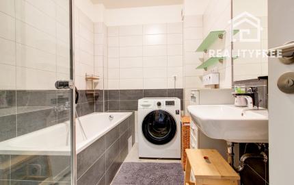 REZERVOVANÝ- Na predaj 3 izbový byt so záhradkou v Hamuliakove