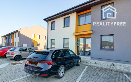 REZERVOVANÝ- Na predaj 3 izbový byt so záhradkou v Hamuliakove