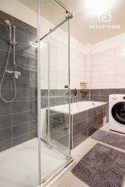 REZERVOVANÝ- Na predaj 3 izbový byt so záhradkou v Hamuliakove