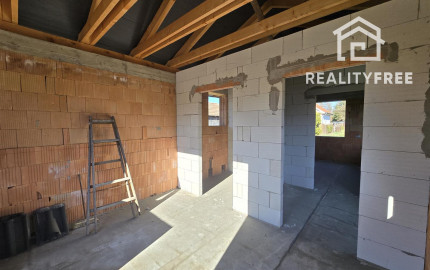 Na predaj pozemok 901 m2, Vojka na d Dunajom