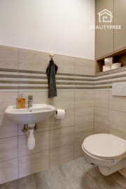 Na predaj 4- izbový rodinný dom so záhradkou vo Hviezdoslavove