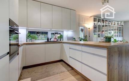 REZERVOVANÉ - Na predaj štýlový 4i RD v Rovinke