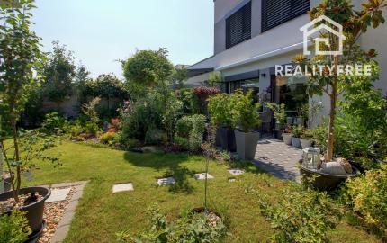 REZERVOVANÉ - Na predaj štýlový 4i RD v Rovinke