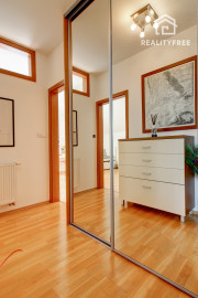 NOVINKA - 5i RD s UP 214m², pozemok 625m² Hamuliakovo