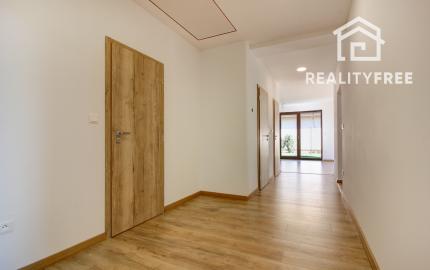 Na predaj: 4izbový rodinný dom – Šamorín-Bučuháza,  stav nadštandard