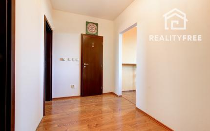 Na predaj: 3 izbový byt 65 m² , Rohovce, okres. Dun. Streda