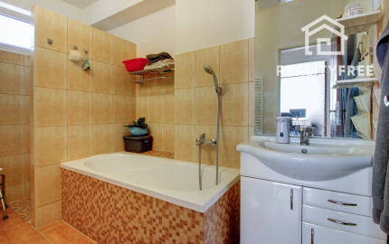 Predaj 5-izbového rodinného domu s pivnicou a krásnou záhradou – Veľká Paka