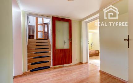 Predaj 5-izbového rodinného domu s pivnicou a krásnou záhradou – Veľká Paka