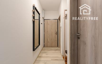 Na predaj 2,5-izbový byt s balkónom – Pezinok, Mahulanka