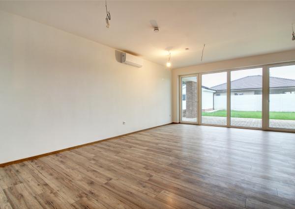 Na predaj: krásny 5izbový inteligentný rodinný dom v tichej lokalite, 15 min. od BA – Čakany,  stav nadštandard