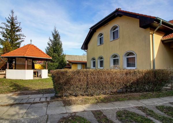 Na predaj: rodinný dom - penzión pre 10-20 osôb alebo viac