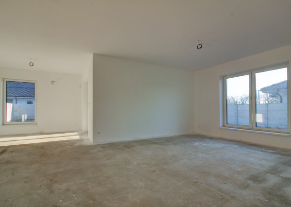 Na predaj: 4izbový rodinný dom – Michal na Ostrove,