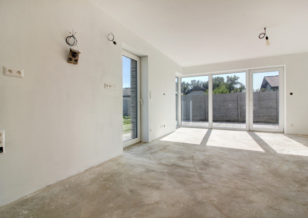 Na predaj skolaudovaný 4i RD s pozemkom 596 m² v Malej Pake.