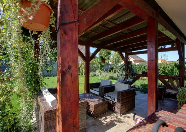 PREDANÉ - Predaj 4-izbového rodinného domu v Moste pri Bratislave