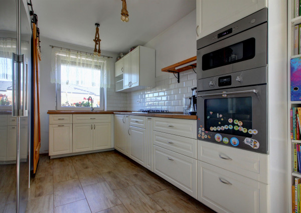 PREDANÉ - Predaj 4-izbového rodinného domu v Moste pri Bratislave