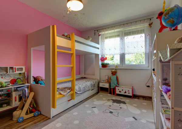 PREDANÉ - Predaj 4-izbového rodinného domu v Moste pri Bratislave