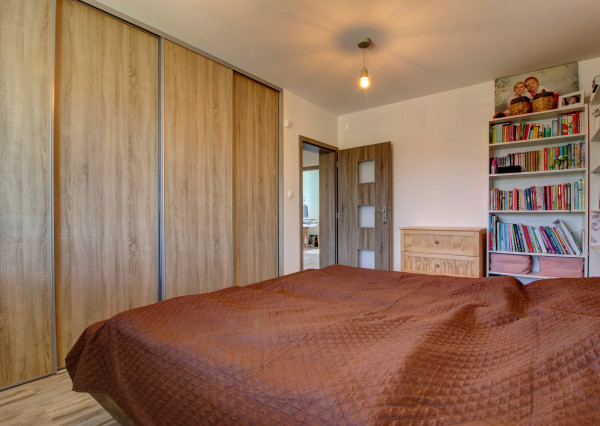 PREDANÉ - Predaj 4-izbového rodinného domu v Moste pri Bratislave