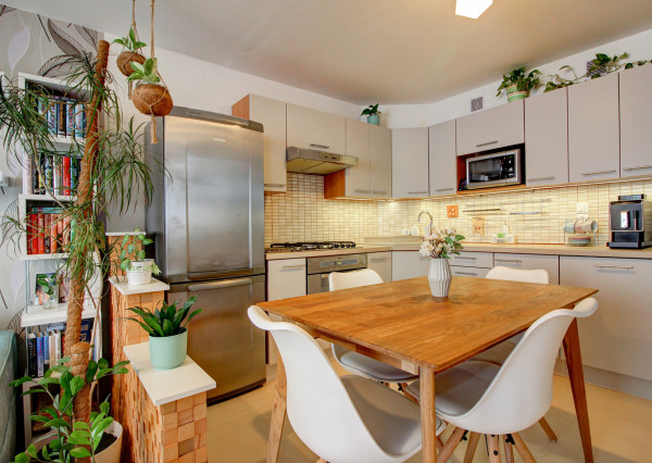 Na predaj: 3 izbový byt 66 m² , Mestský Majer,  Šamorín - kompletná rekonštrukcia