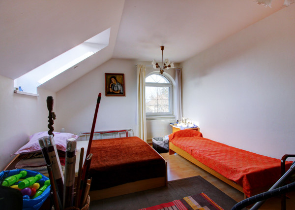 Na predaj: rodinný dom - penzión pre 10-20 osôb alebo viac