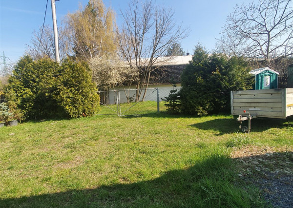 Na predaj: pozemok 901 m2 , BA-Dúbravka, Polianky