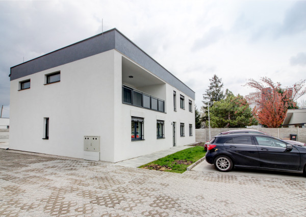 Na prenájom 3 izbový byt Šamorín- Čilistov s parkovacím státím