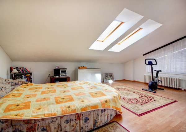 Predaj 7i RD 230m², 2x garáž, pozemok 580m², BA-Vrakuňa.