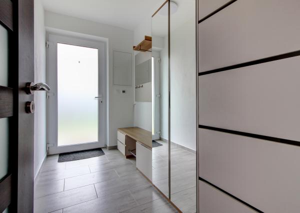 Na prenájom 4izbový rodinný dom Hamuliakovo