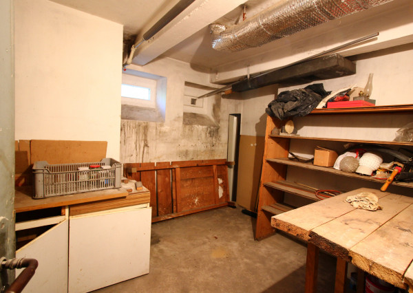 Na predaj priestranný 2i  byt v Komárne na Staničnej ulici