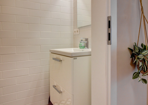 3i mezanín  so záhradou a parkovaním,  Bratislava - Čuňovo