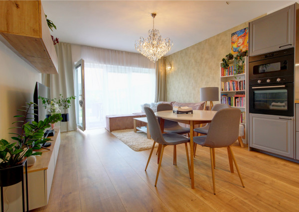 3i mezanín  so záhradou a parkovaním,  Bratislava - Čuňovo