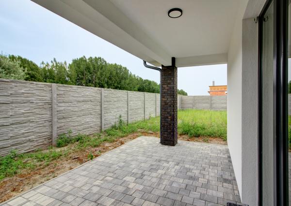 Na prenájom 4 izbový rodinný dom v Hornom Bare