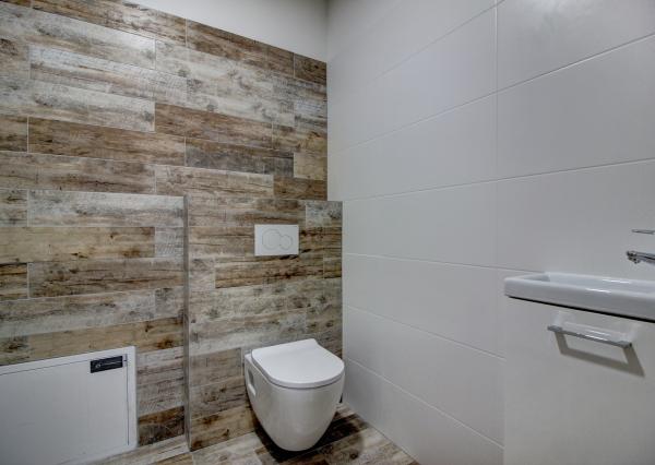 Na prenájom 4 izbový rodinný dom v Hornom Bare