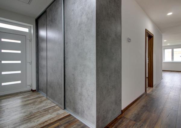 Na prenájom 4 izbový rodinný dom v Hornom Bare