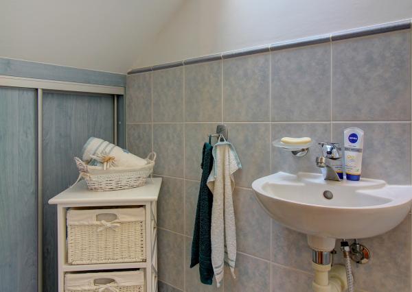 REZERVOVANÝ - Predaj 6i RD 310m2 s garážou, zimnou záhradou-Dunajská Lužná